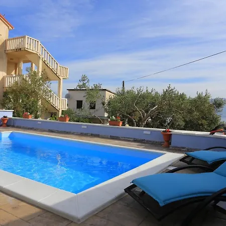 Сasa de vacaciones Seaside Family Friendly House With A Swimming Pool Slatine, Ciovo - 17231 Slatine