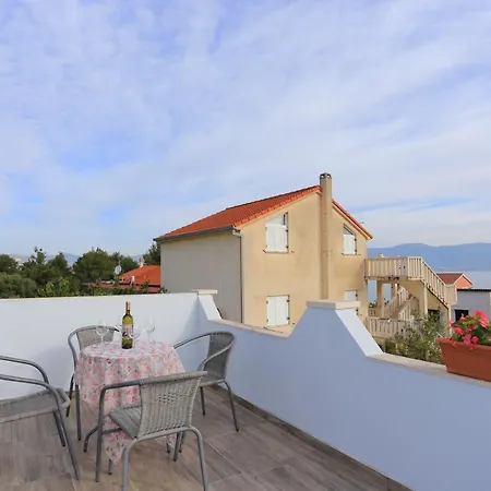 Seaside Family Friendly House With A Swimming Pool Slatine, Ciovo - 17231 Сasa de vacaciones *