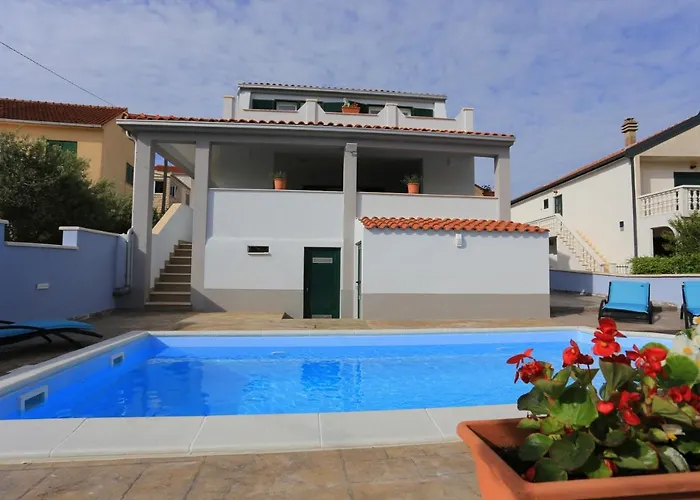 Feriehus Seaside Family Friendly House With A Swimming Pool Slatine, Ciovo - 17231